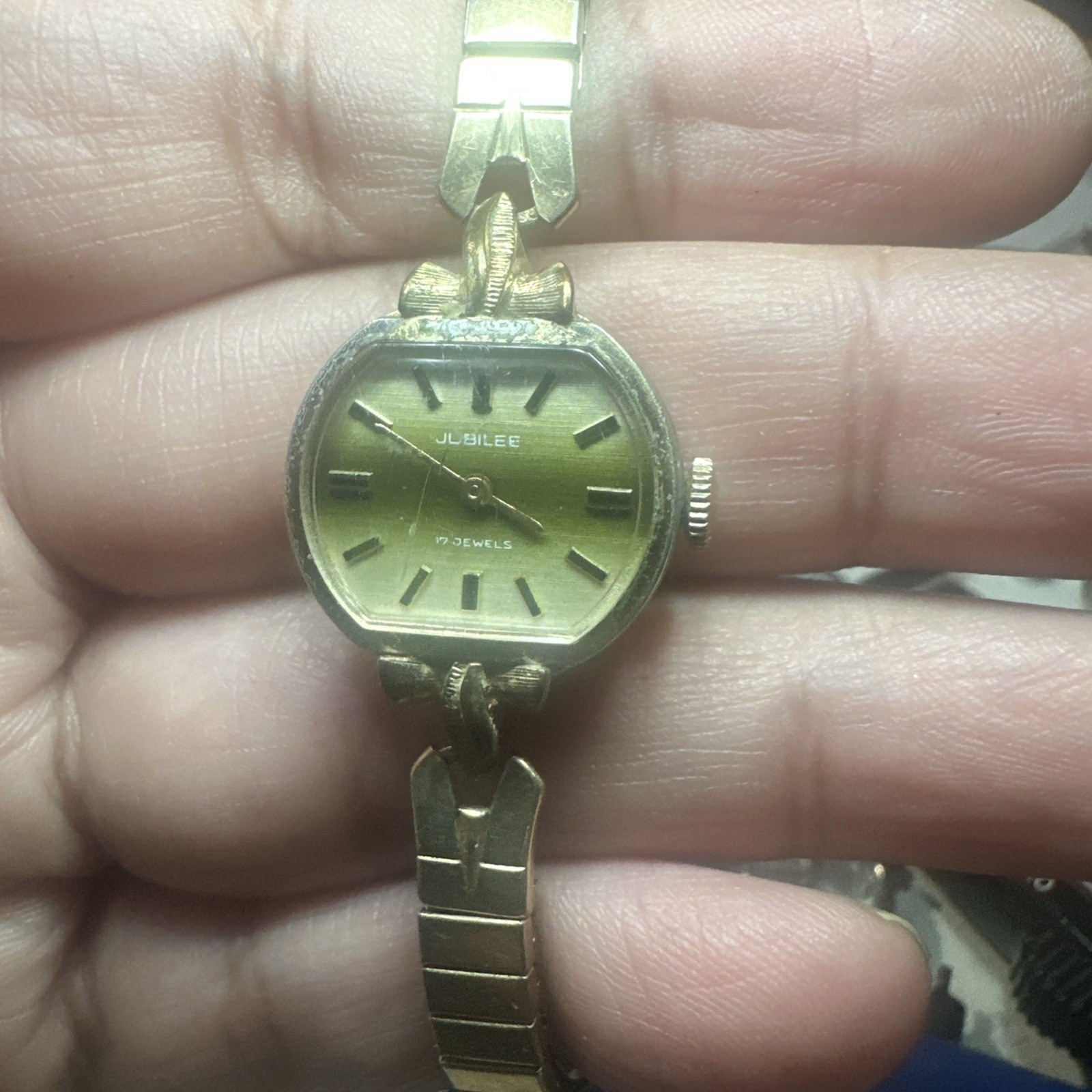 Vintage Jubilee 17 Jewel Manual Wind Green Dial 20mm Ladies Watch For Repair